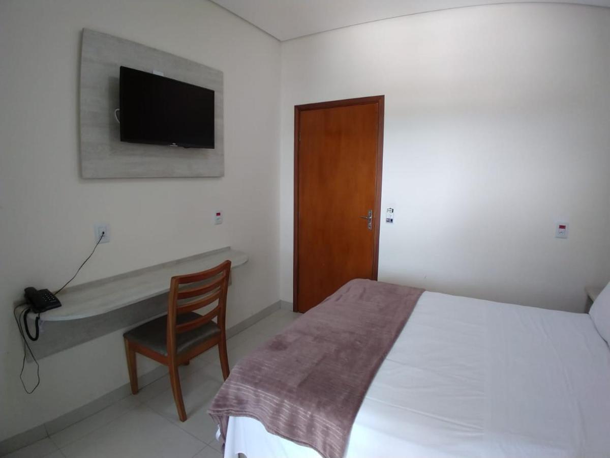Casablanca Palace Hotel Frutal エクステリア 写真